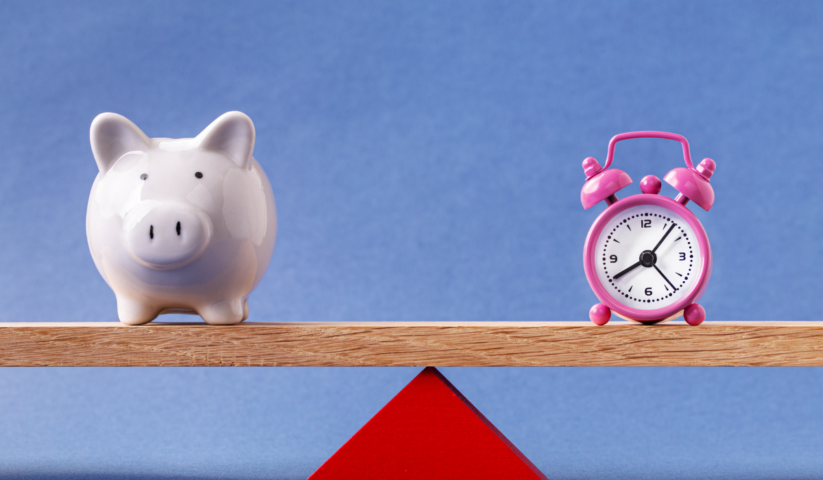 piggy bank and clock, save time with Shopify Flow